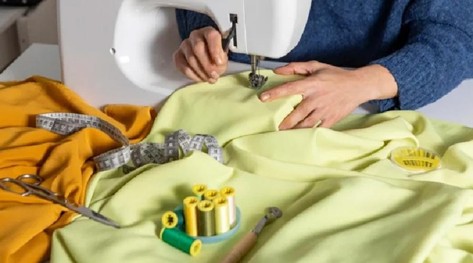چرخ خیاطی مناسب خیاطی حرفه‌ ای