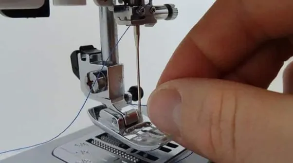 آموزش خیاطی راسته‌دوزی از صفر تا صد +( راهنمای گام‌به‌گام دوخت مستقیم و صاف برای مبتدیان )