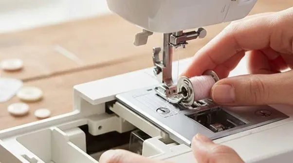 رفع مشکل قفل شدن چرخ خیاطی ژانومه 802: علت‌ها و راه حل‌ها