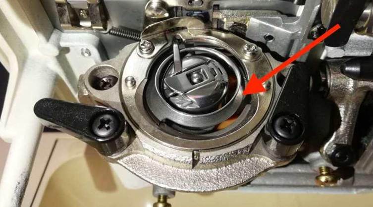 چرخ خیاطی ژانومه 802